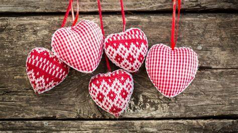 VALENTINE’S DAY TRADITION WITH A&nbsp;TWIST!